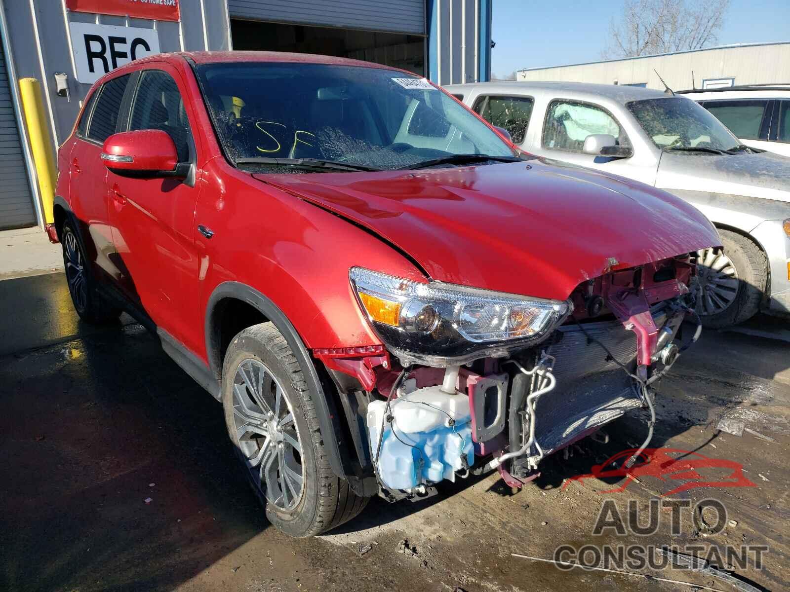 MITSUBISHI OUTLANDER 2018 - JA4AR3AW5JU001566