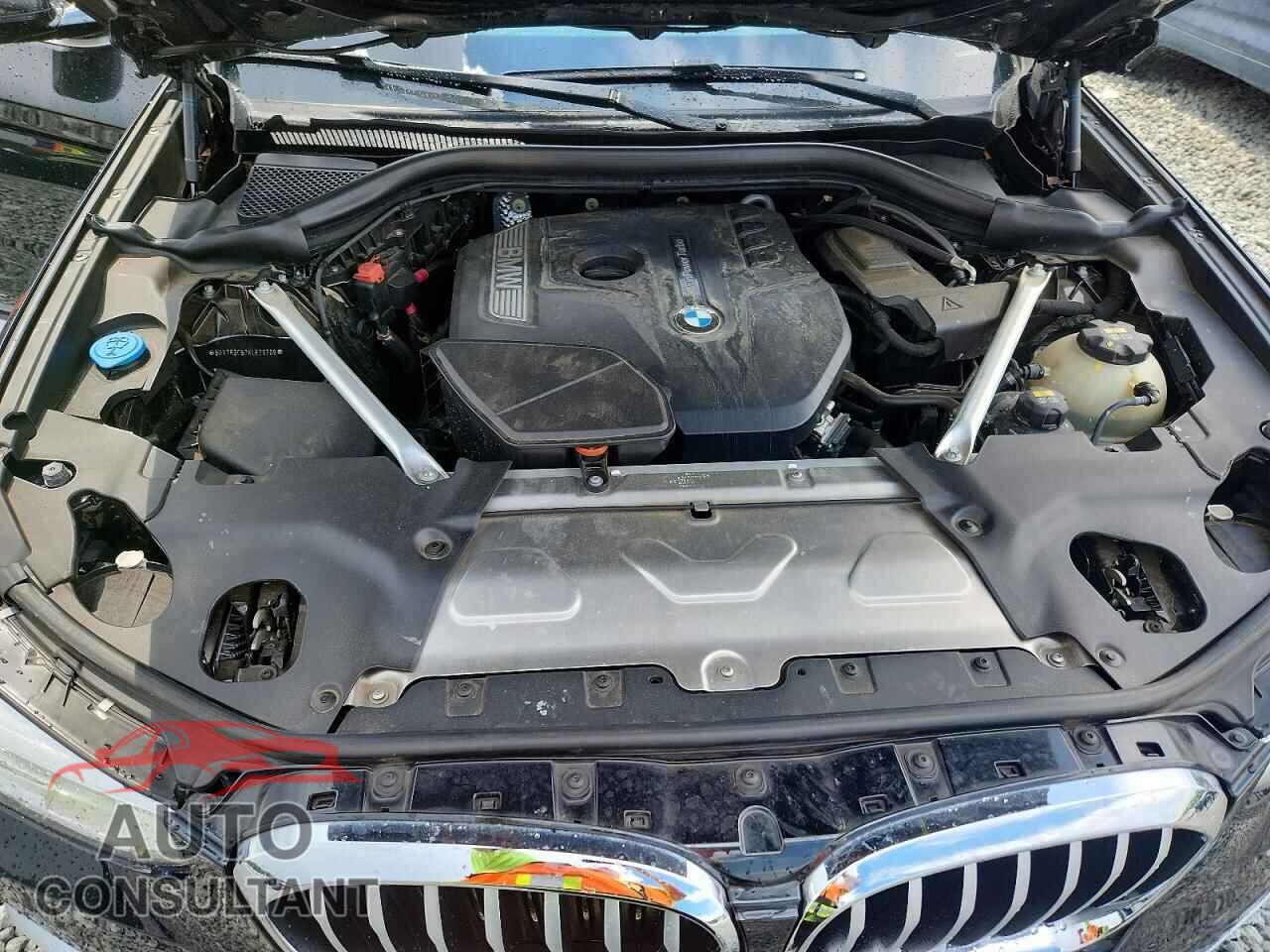 BMW X3 2019 - 5UXTR9C57KLE20209