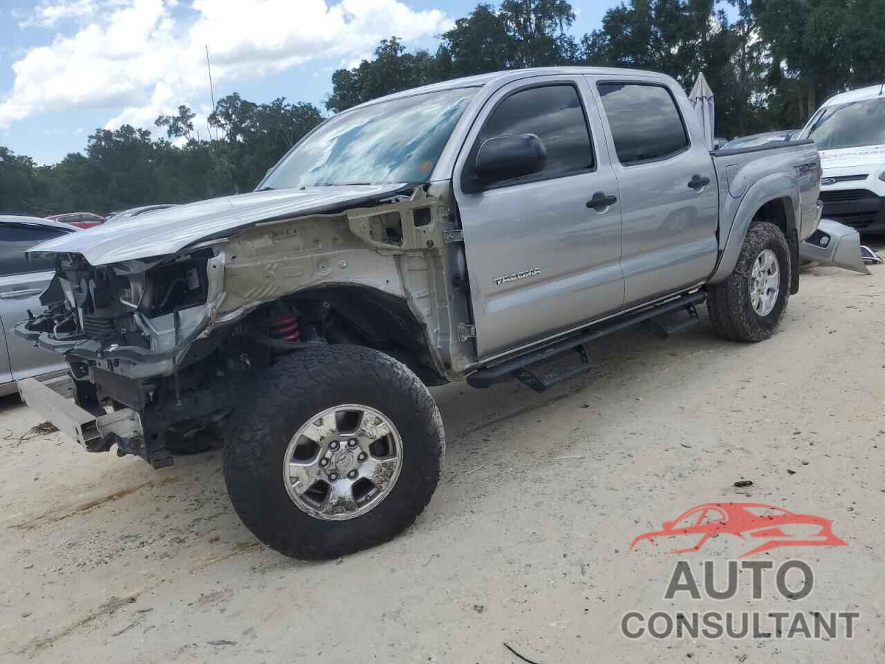 TOYOTA TACOMA 2015 - 5TFLU4EN9FX133157