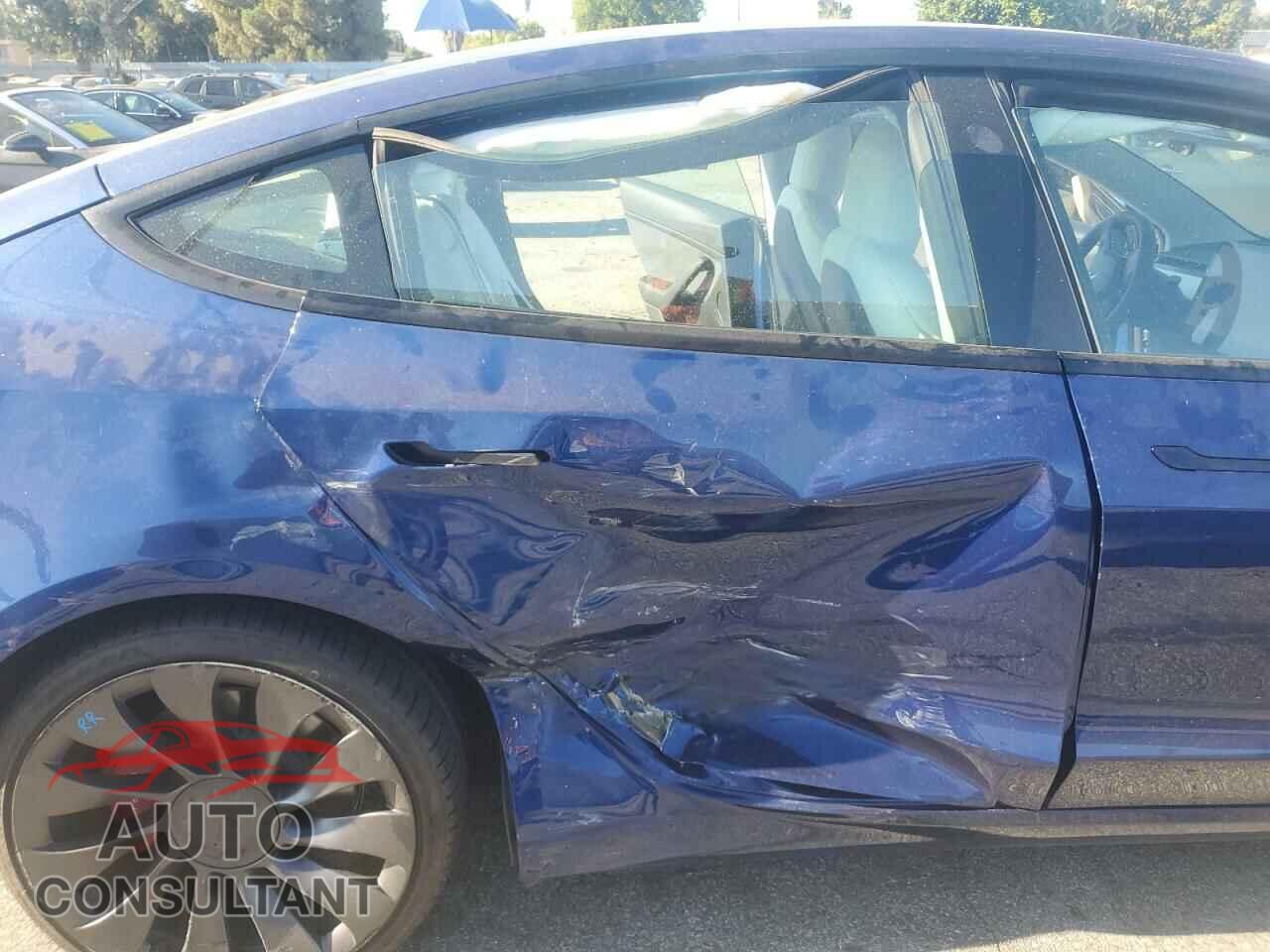 TESLA MODEL 3 2021 - 5YJ3E1ECXMF995613