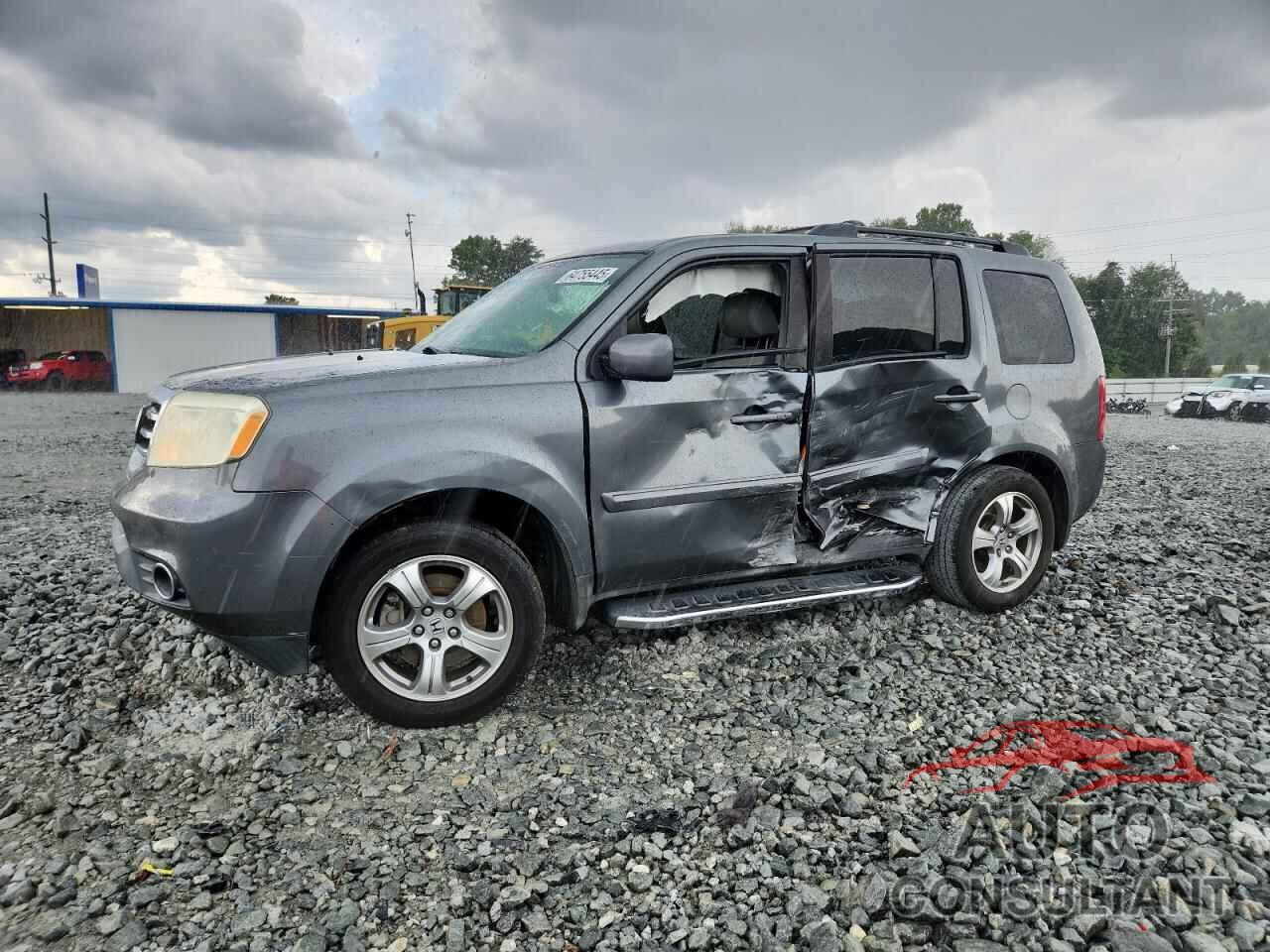 HONDA PILOT 2013 - 5FNYF3H67DB018790