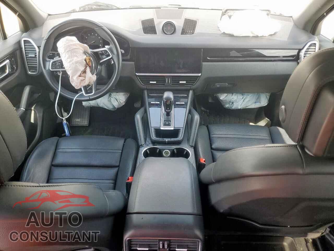 PORSCHE CAYENNE 2021 - WP1AA2AYXMDA04359