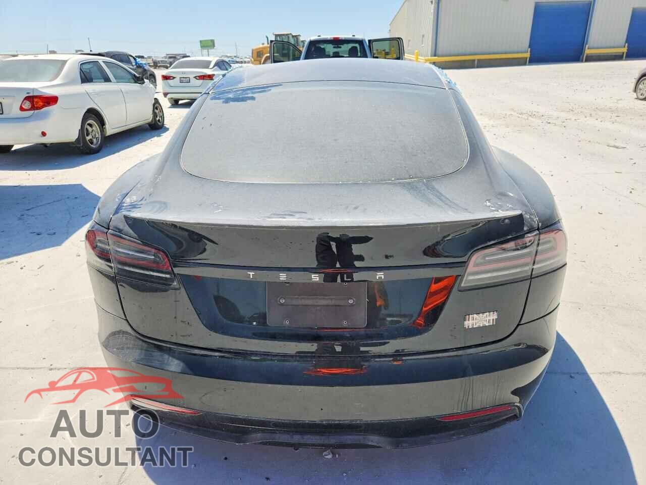 TESLA MODEL S 2023 - 5YJSA1E60PF513978