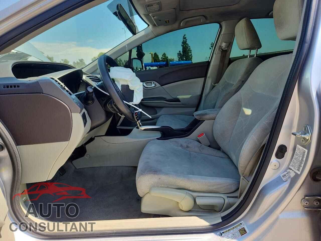 HONDA CIVIC 2012 - 19XFB2F89CE383543