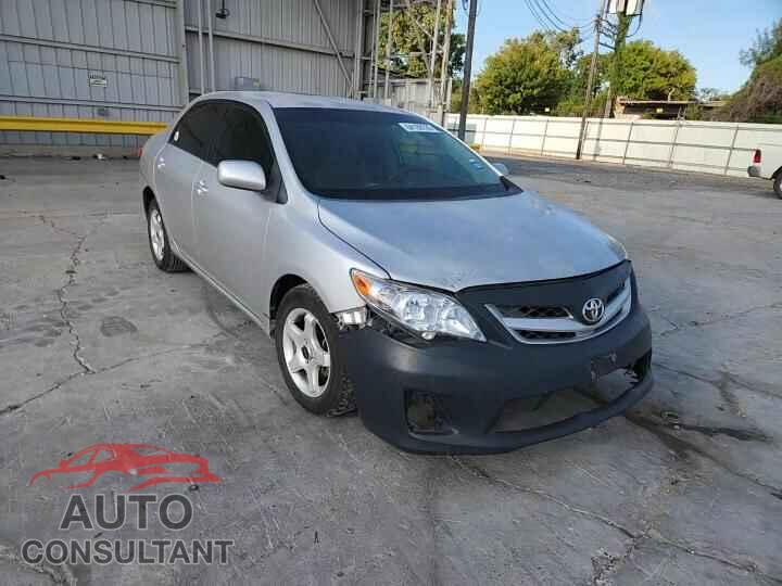 TOYOTA COROLLA 2011 - 2T1BU4EE3BC549466