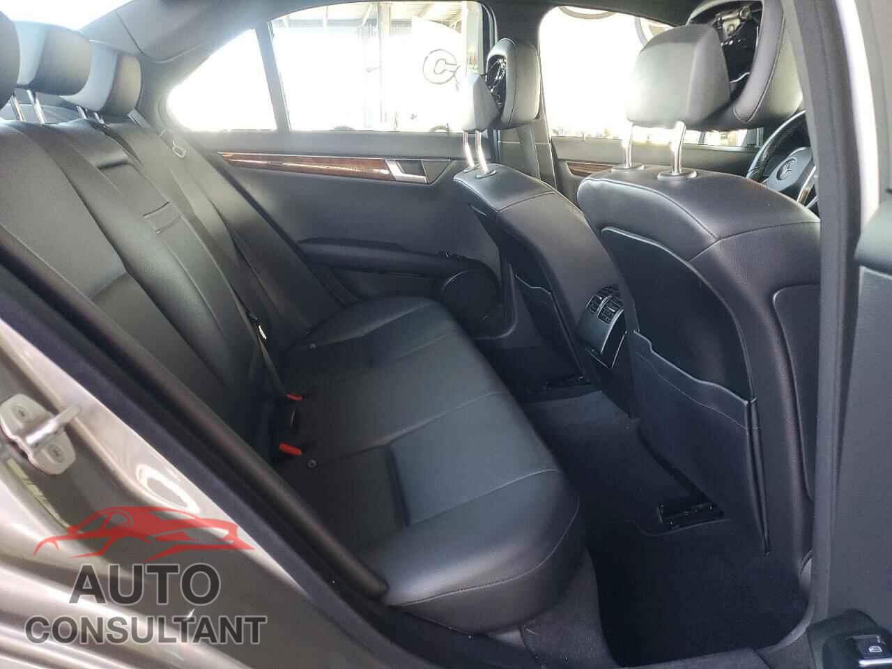 MERCEDES-BENZ C-CLASS 2014 - WDDGF8AB7EA943540