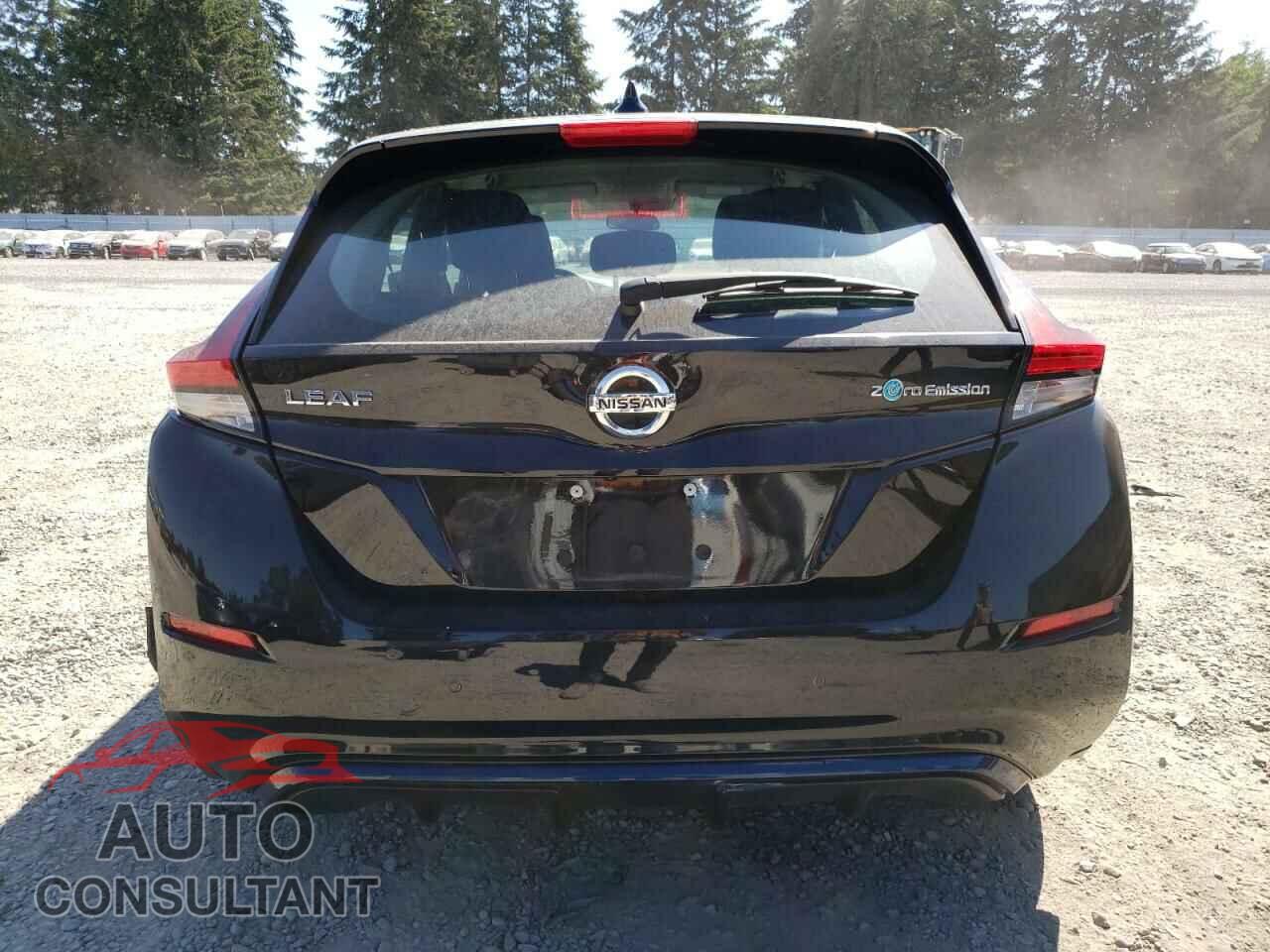 NISSAN LEAF 2021 - 1N4AZ1BV4MC555424