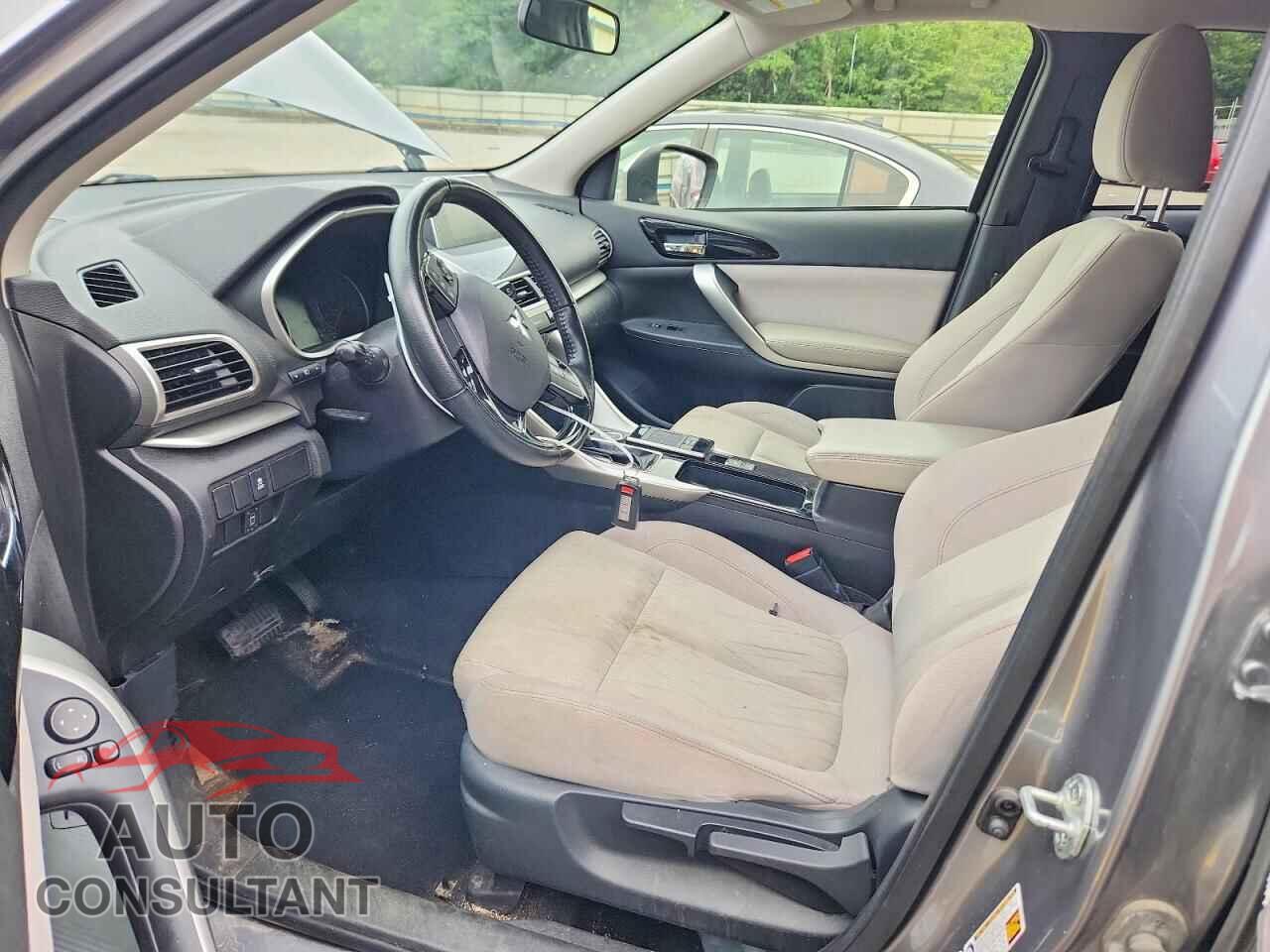 MITSUBISHI ECLIPSE 2018 - JA4AT5AA9JZ039192
