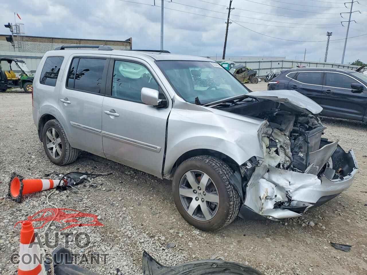 HONDA PILOT 2014 - 5FNYF4H9XEB040705