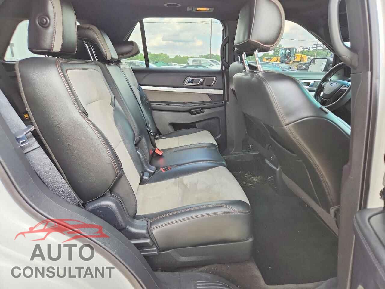 FORD EXPLORER 2017 - 1FM5K8D83HGA46208