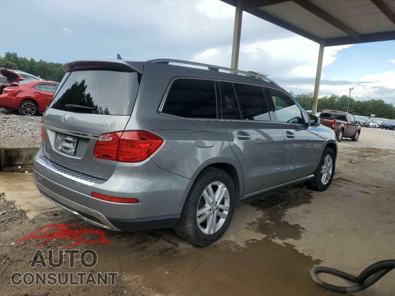 MERCEDES-BENZ GL-CLASS 2015 - 4JGDF2EE3FA508669