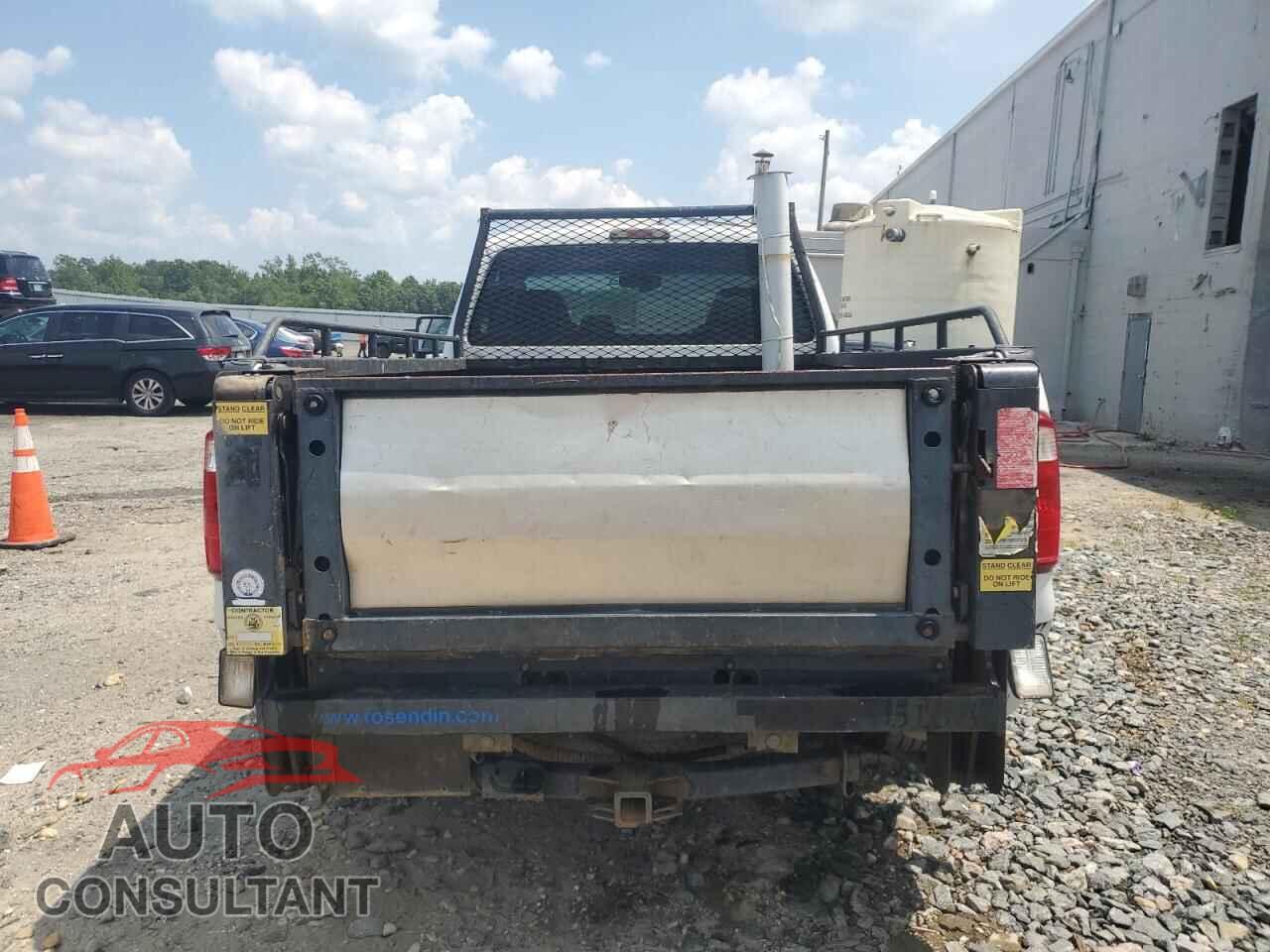 FORD F250 2009 - 1FTNF20549EA42991