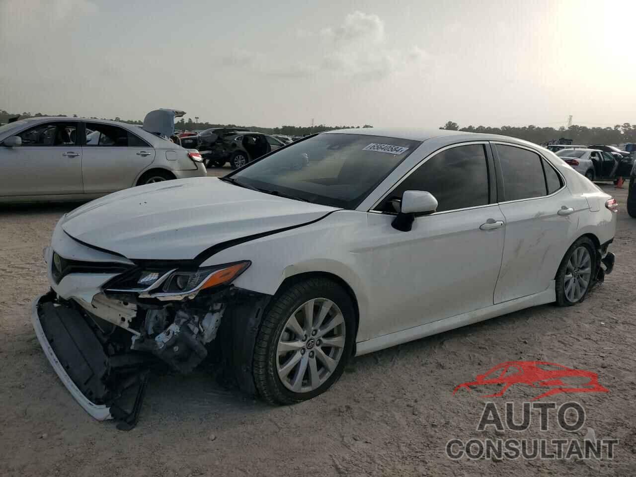 TOYOTA CAMRY 2018 - JTNB11HK0J3023498