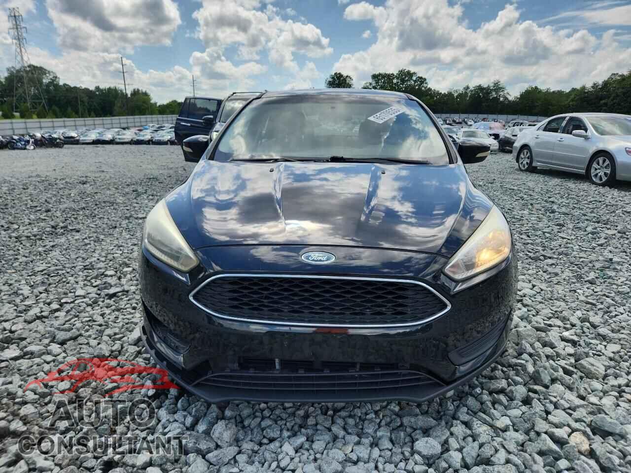 FORD FOCUS 2017 - 1FADP3F28HL256913
