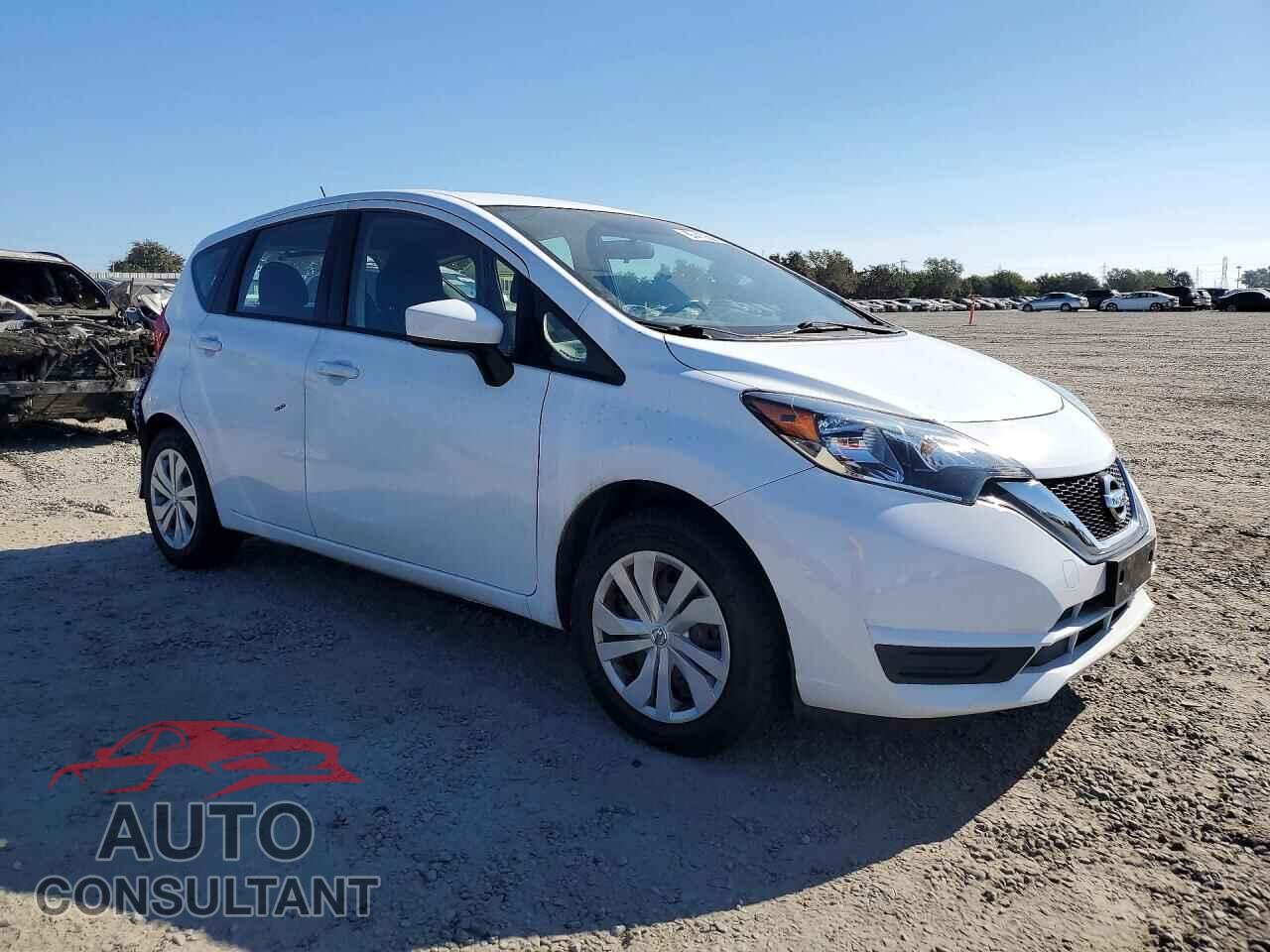 NISSAN VERSA 2017 - 3N1CE2CP3HL361517
