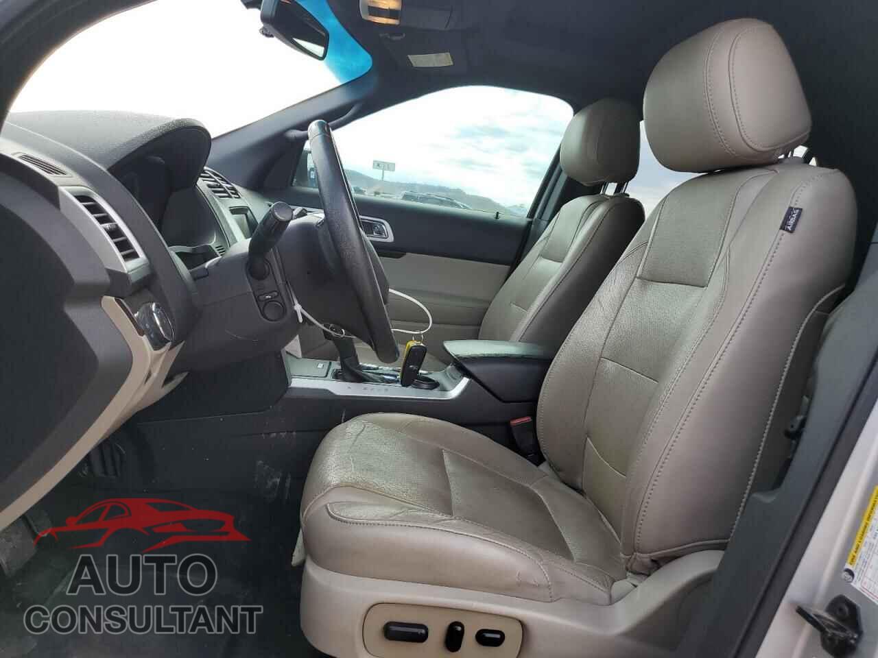 FORD EXPLORER 2015 - 1FM5K7F87FGC39806