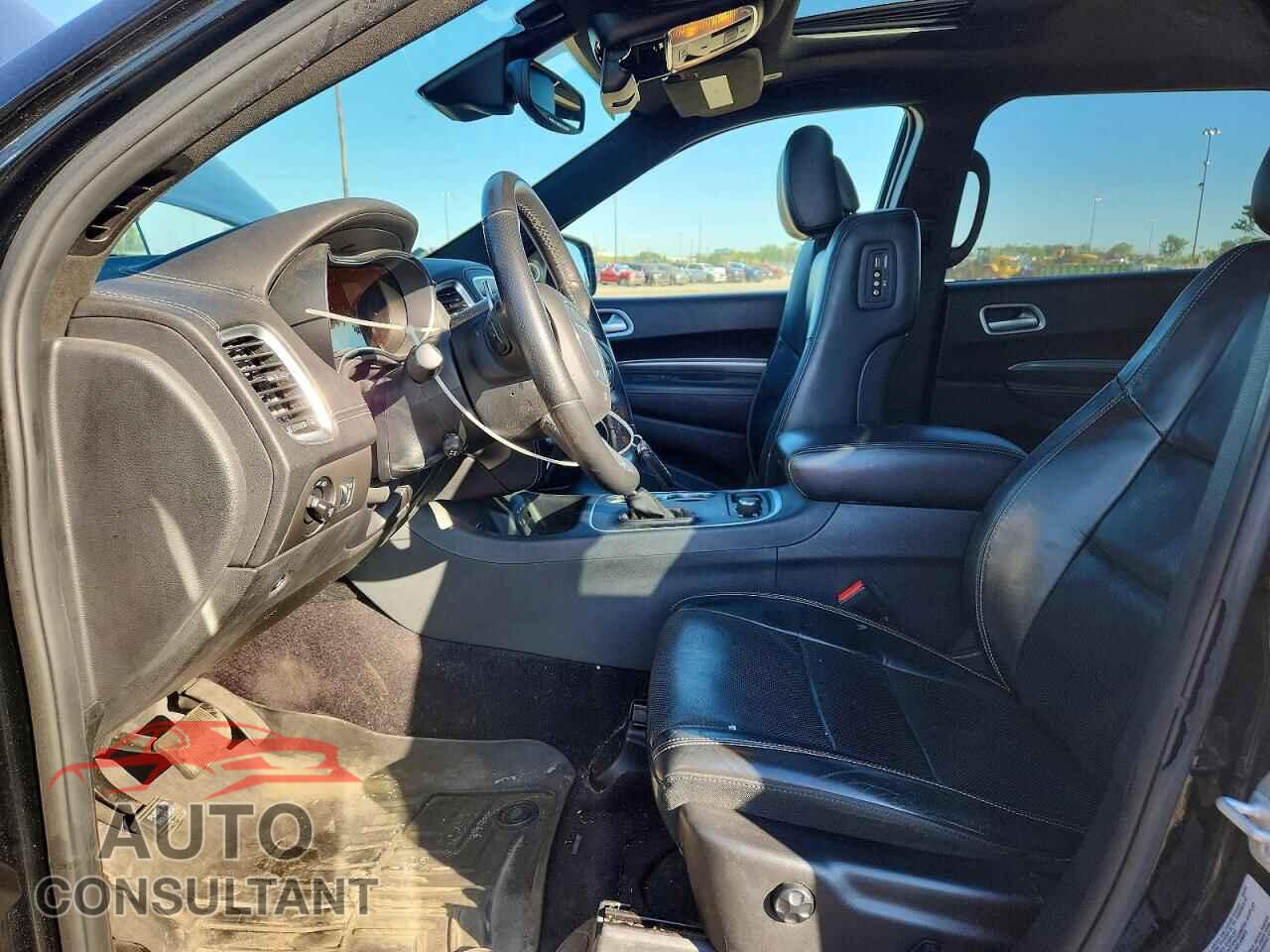 DODGE DURANGO 2018 - 1C4SDJET8JC101826