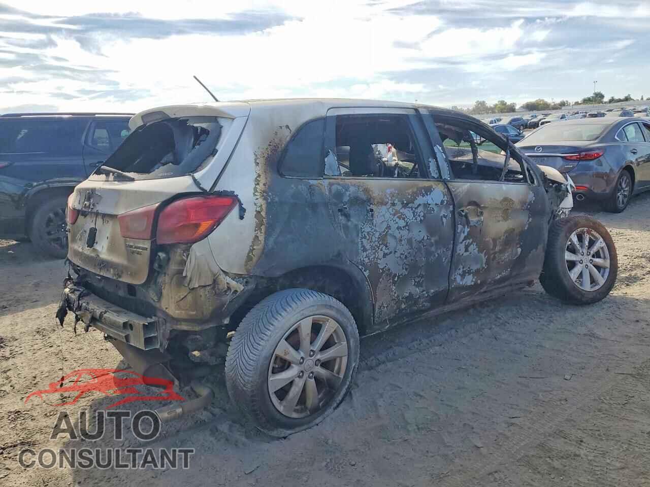 MITSUBISHI OUTLANDER 2014 - 4A4AR4AU1EE012597