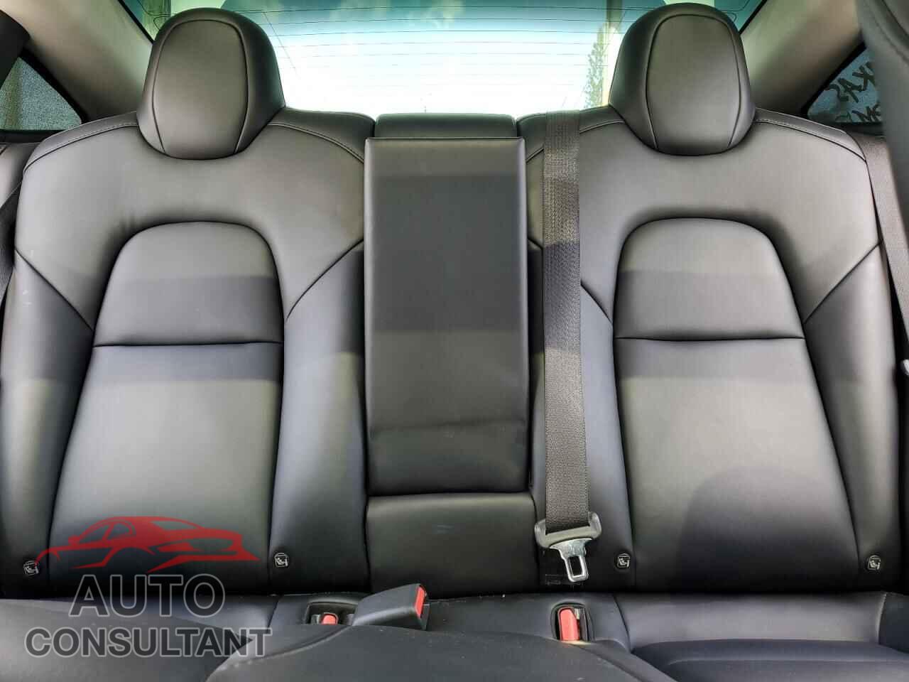 TESLA MODEL 3 2020 - 5YJ3E1EA4LF792827