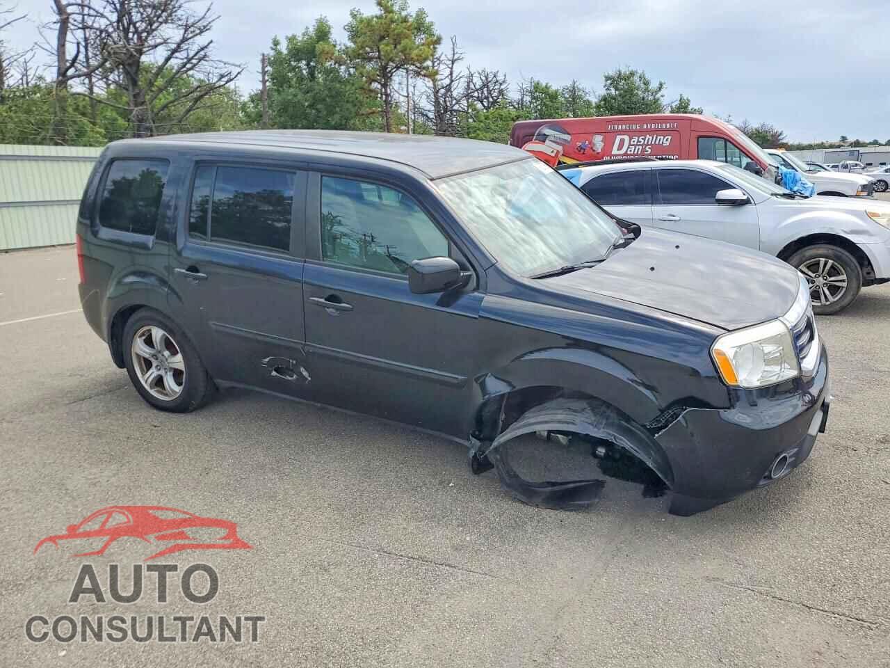 HONDA PILOT 2013 - 5FNYF4H48DB036199