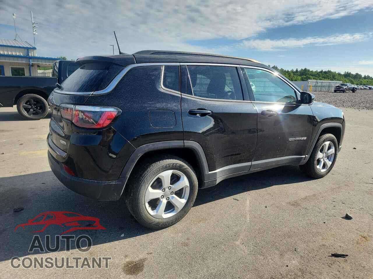JEEP COMPASS 2019 - 3C4NJDBB8KT600067