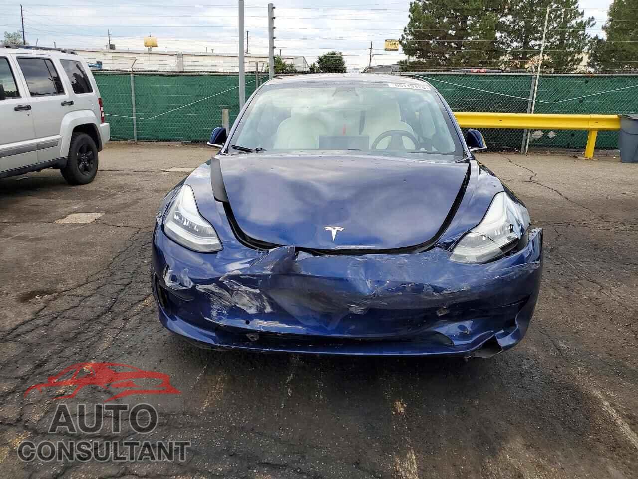 TESLA MODEL 3 2018 - 5YJ3E1EBXJF097838