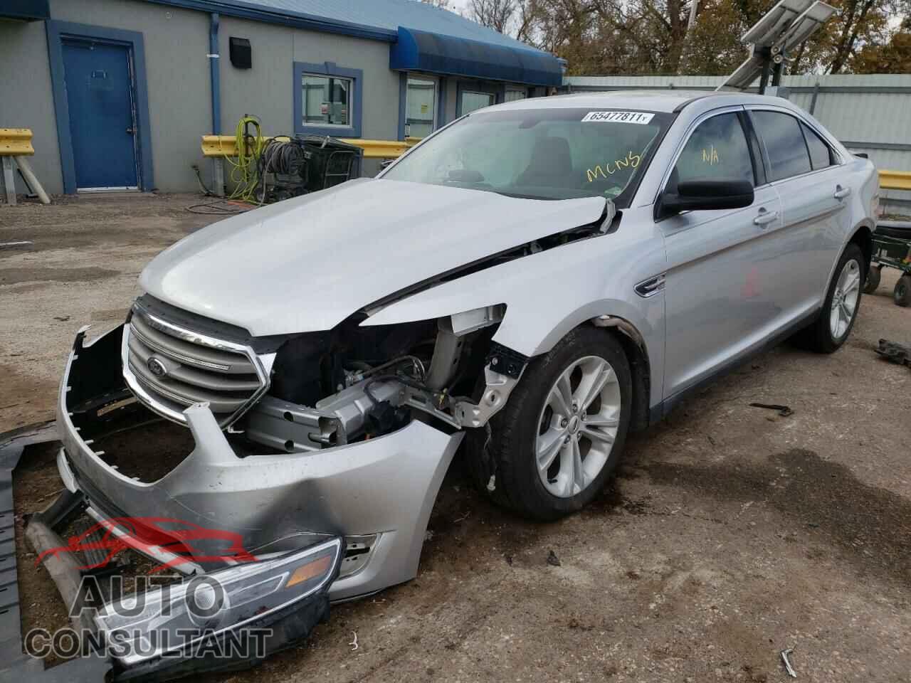 FORD TAURUS 2018 - 1FAHP2D8XJG129775