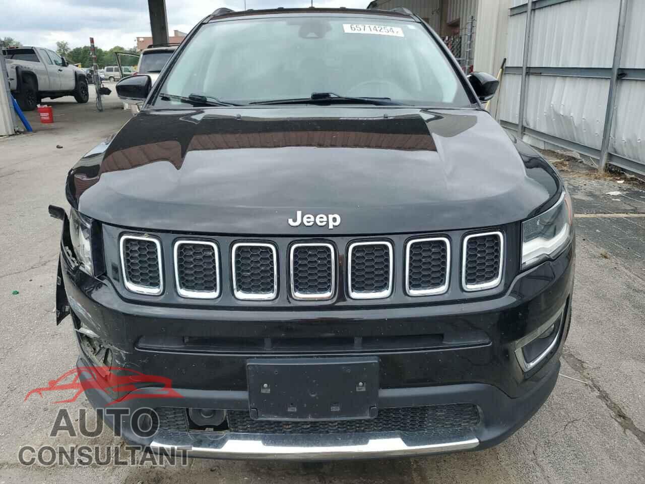 JEEP COMPASS 2018 - 3C4NJDCB5JT341390