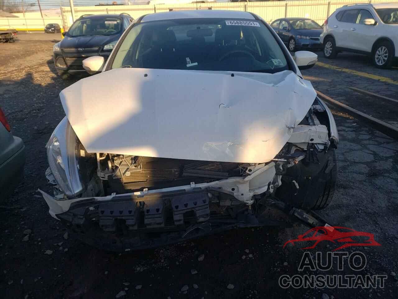 FORD FOCUS 2016 - 1FADP3K28GL352190