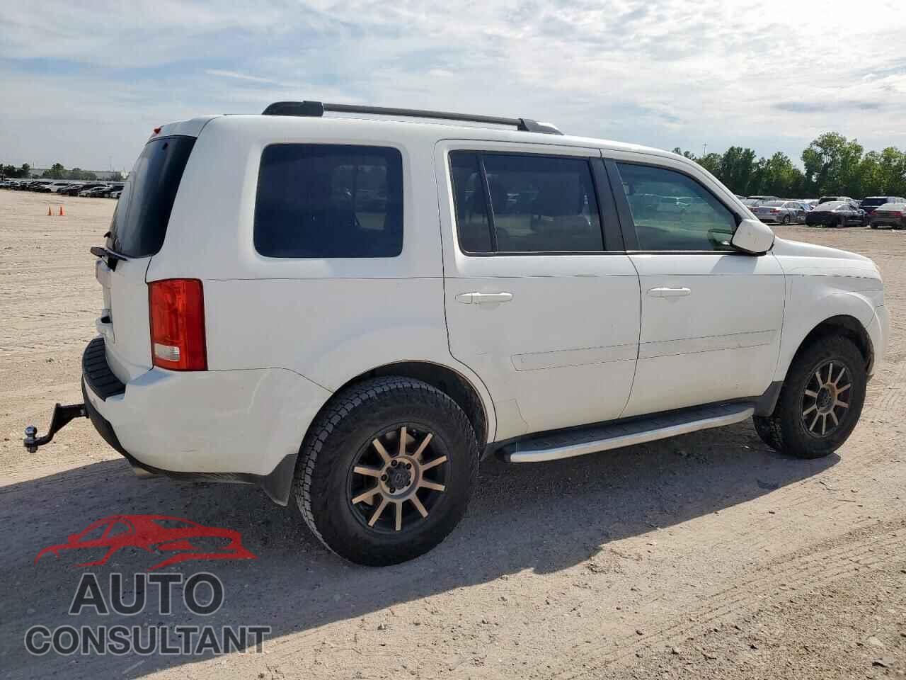 HONDA PILOT 2011 - 5FNYF3H53BB031959