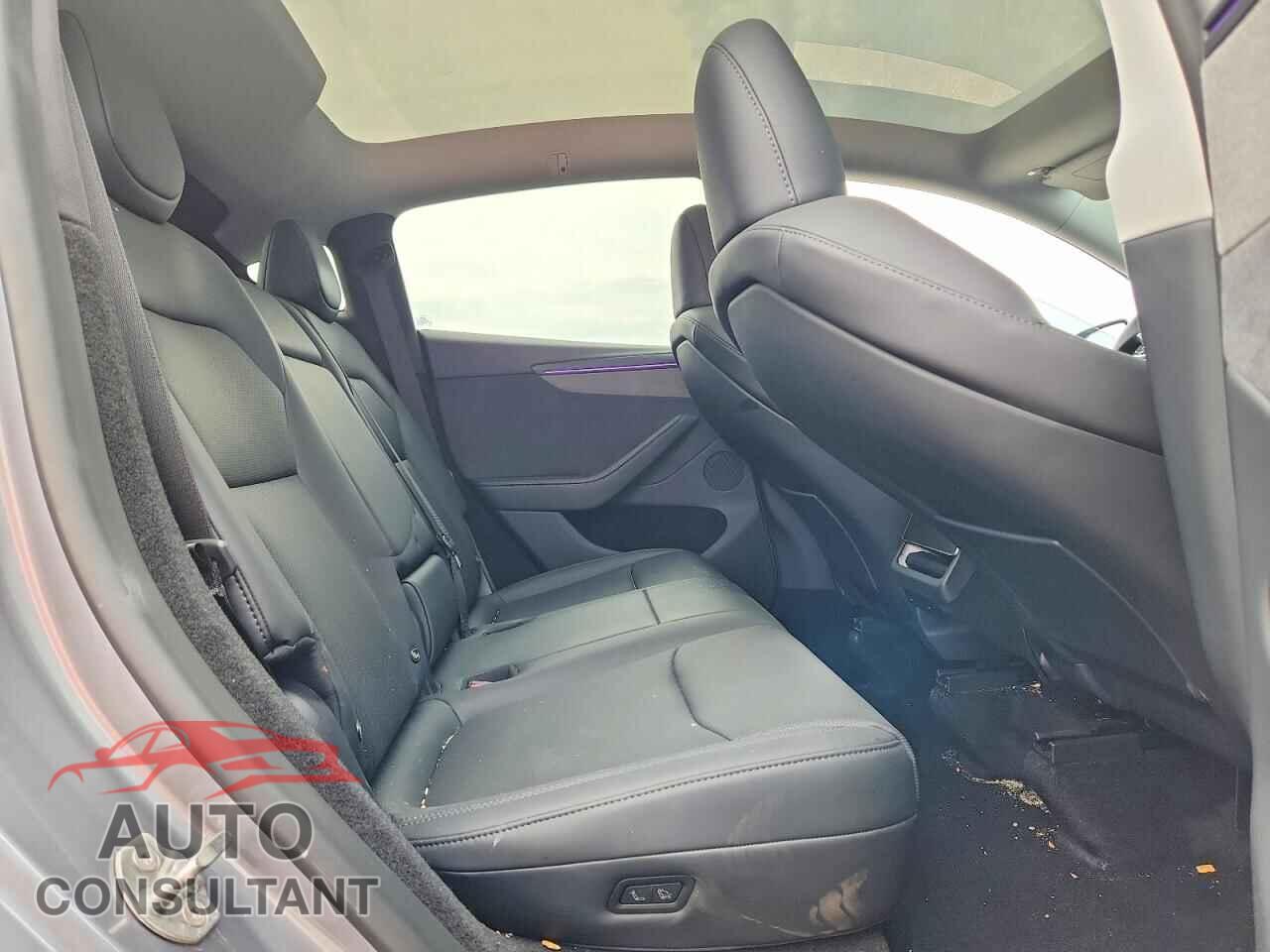 TESLA MODEL Y 2026 - 7SAYGDEEXTA448990