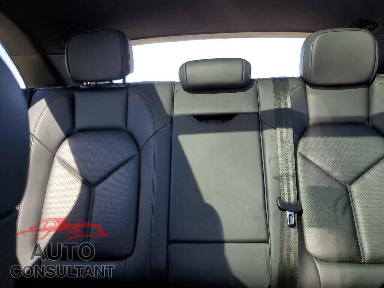 PORSCHE MACAN 2019 - WP1AB2A54KLB34465