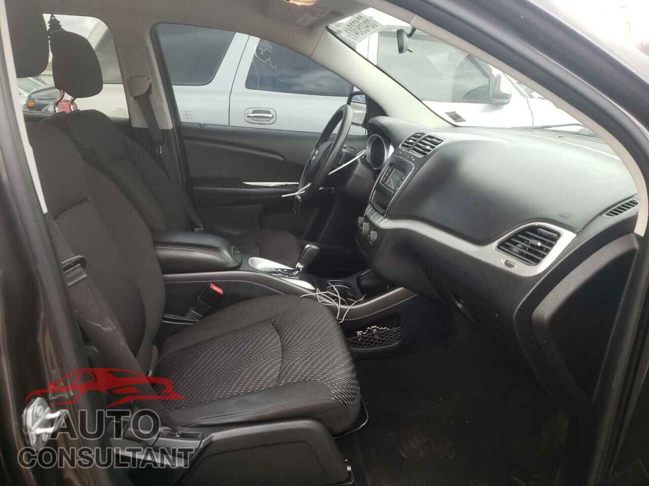 DODGE JOURNEY 2017 - 3C4PDCBG7HT515977