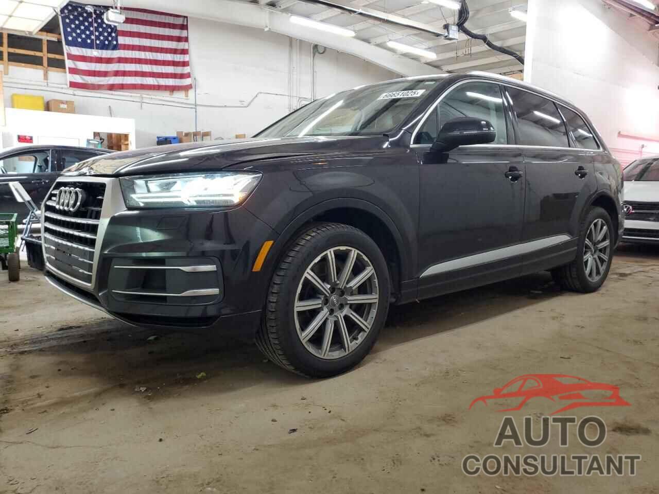 AUDI Q7 2018 - WA1LAAF71JD041679