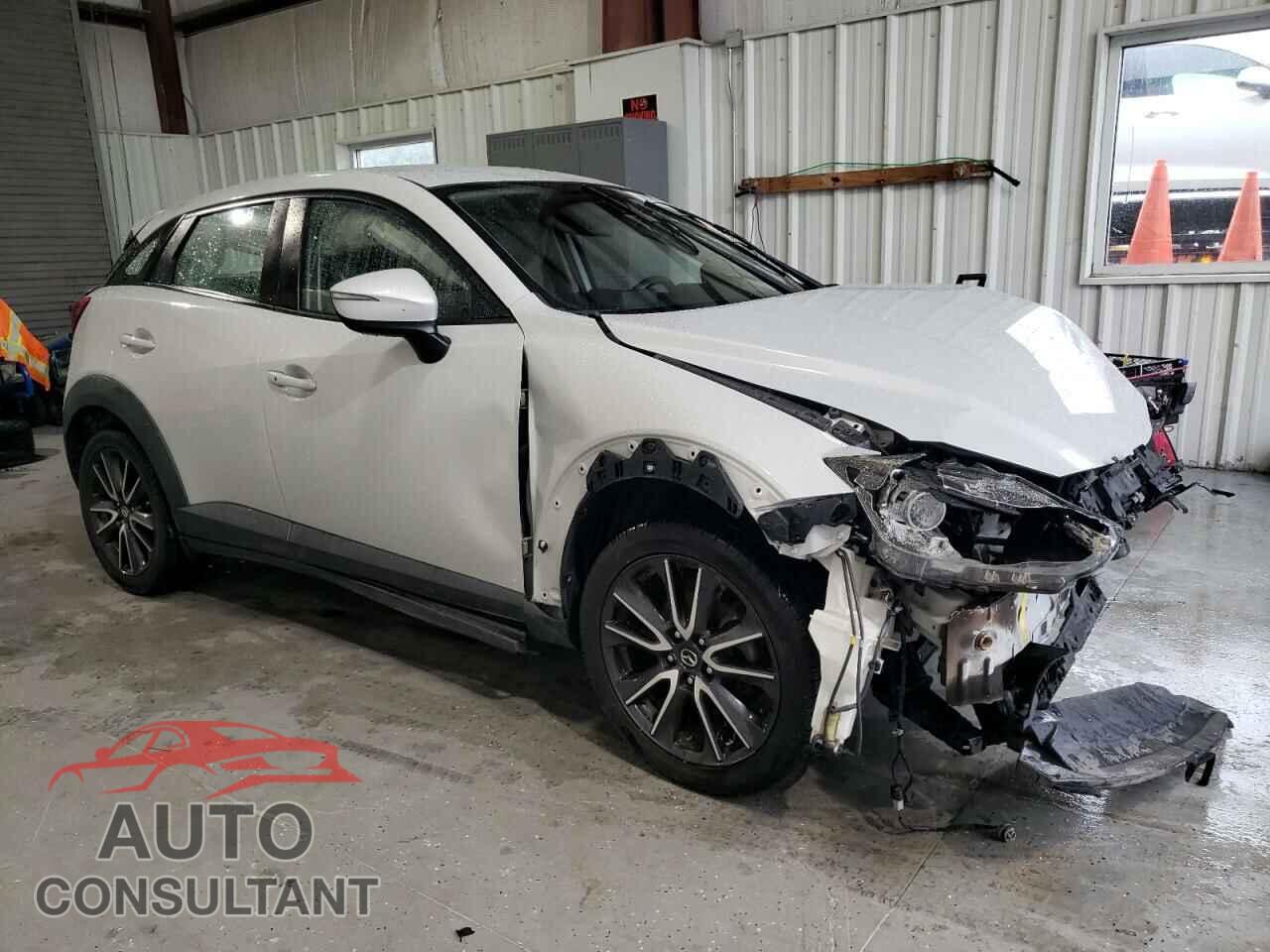 MAZDA CX-3 2018 - JM1DKDC79J0326537