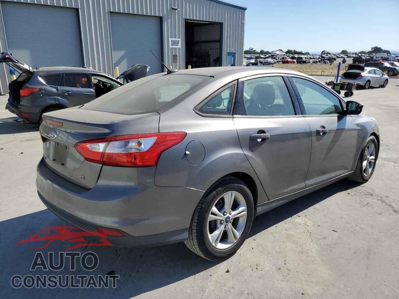 FORD FOCUS 2014 - 1FADP3F20EL432977