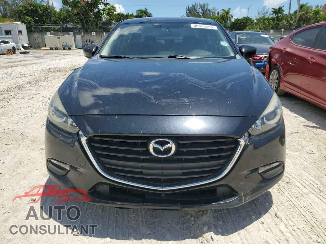 MAZDA 3 2017 - 3MZBN1U79HM107500