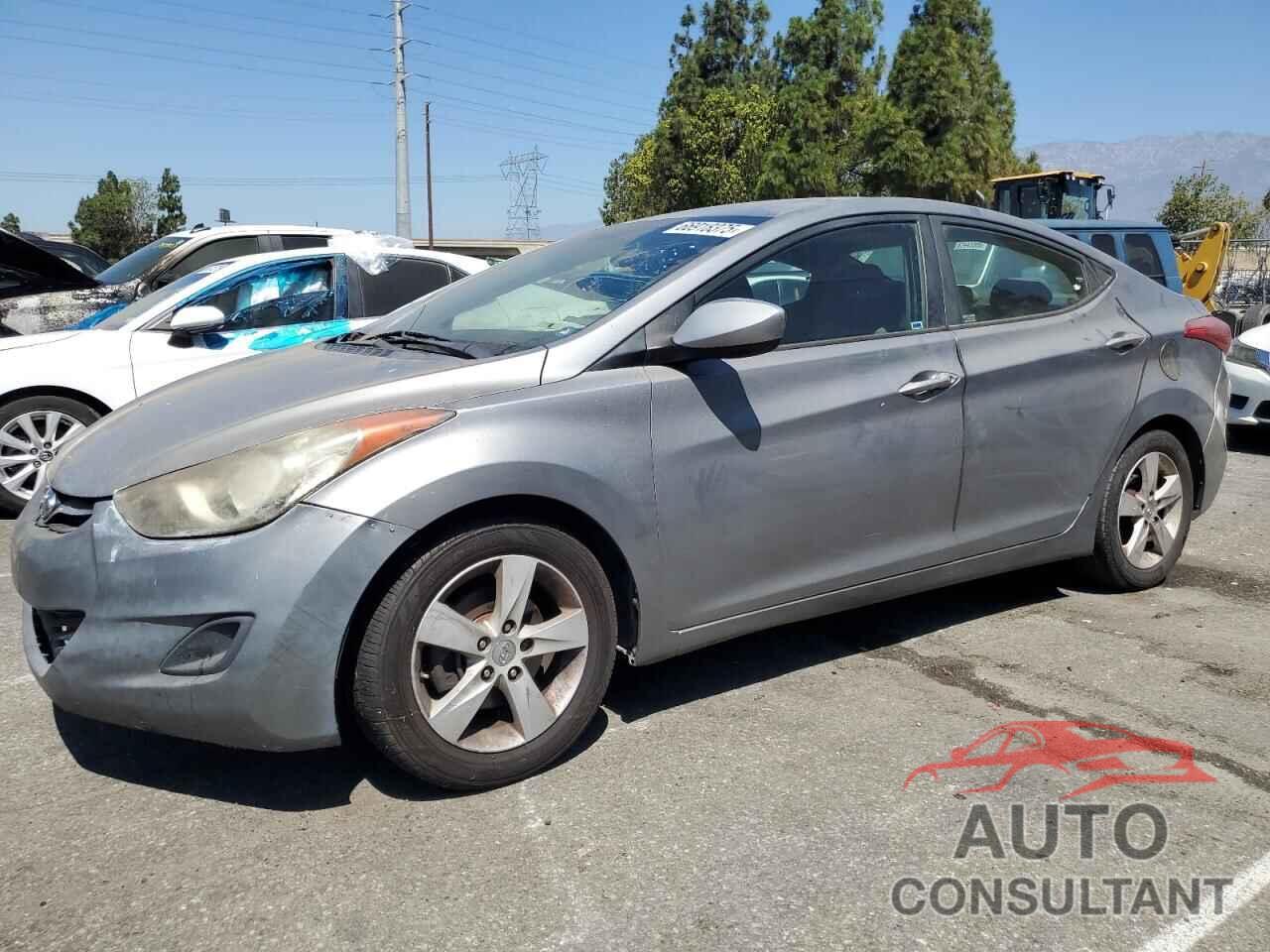 HYUNDAI ELANTRA 2013 - KMHDH4AE7DU011597