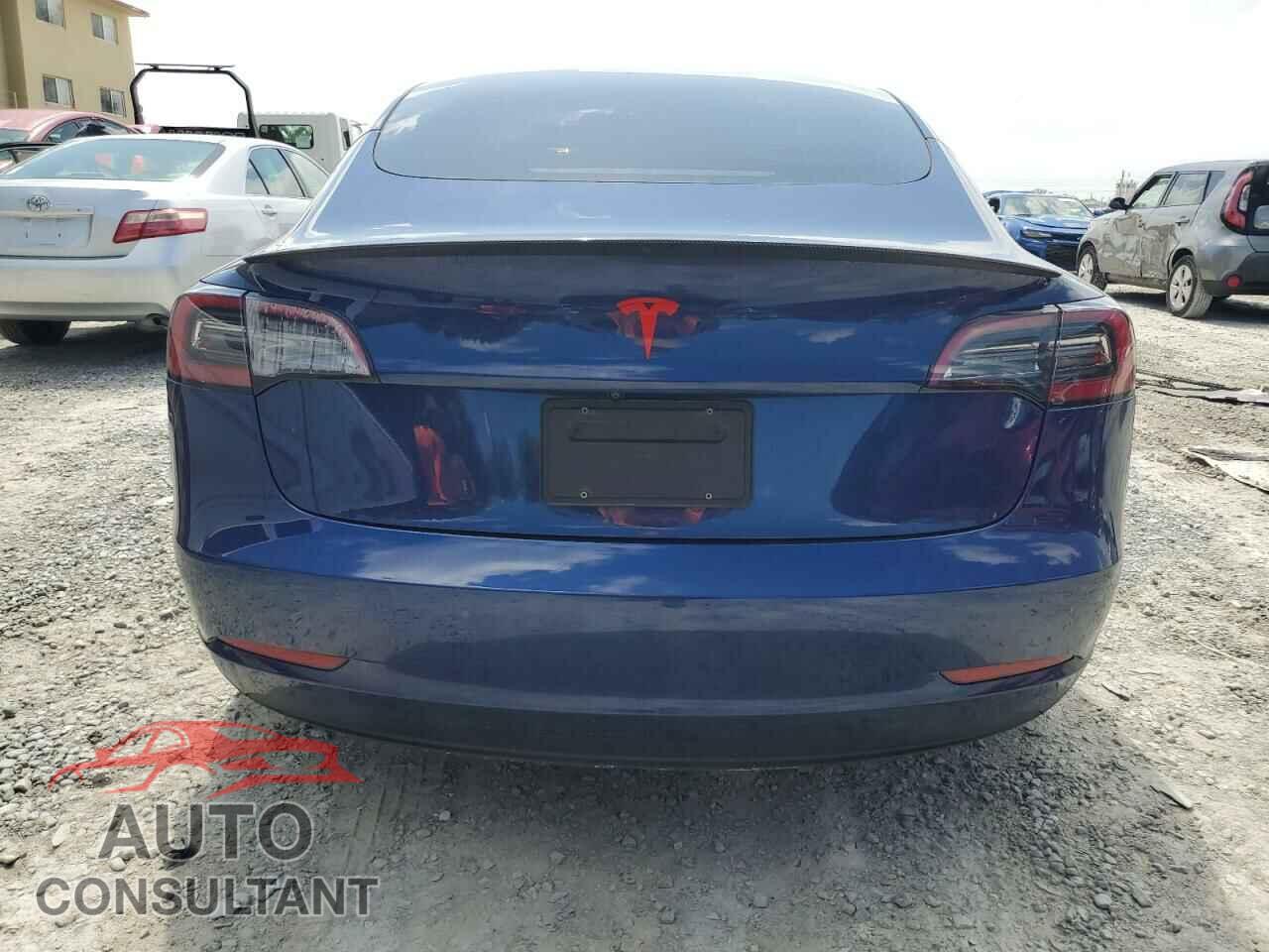 TESLA MODEL 3 2023 - 5YJ3E1EA8PF647960