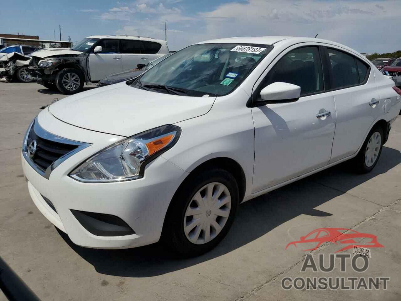 NISSAN VERSA 2019 - 3N1CN7AP1KL864289