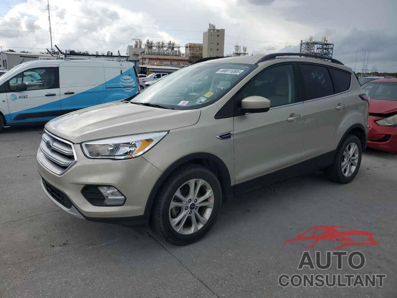 FORD ESCAPE 2018 - 1FMCU0GD5JUB47642