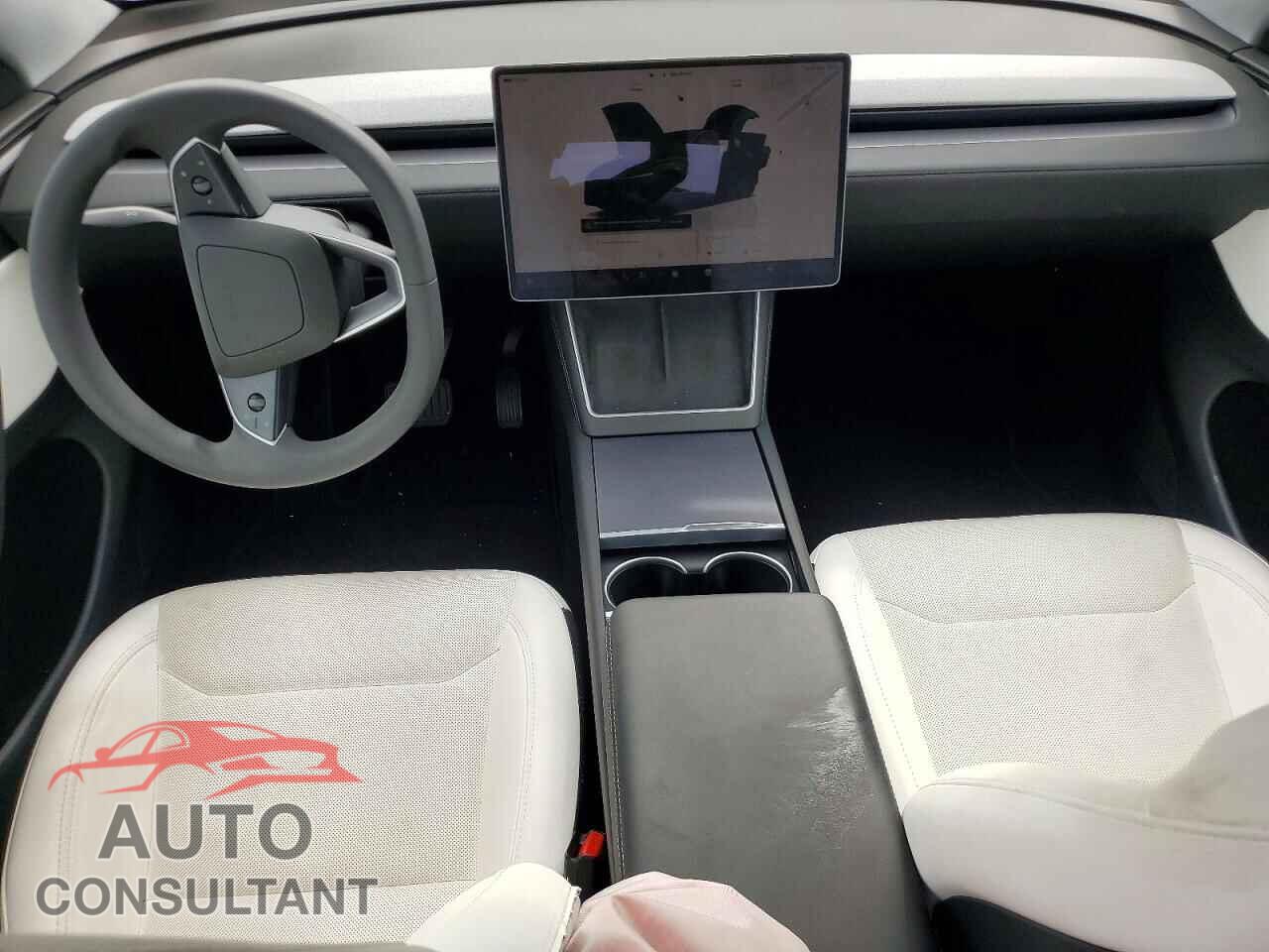 TESLA MODEL Y 2026 - 7SAYGDEDXTA462461