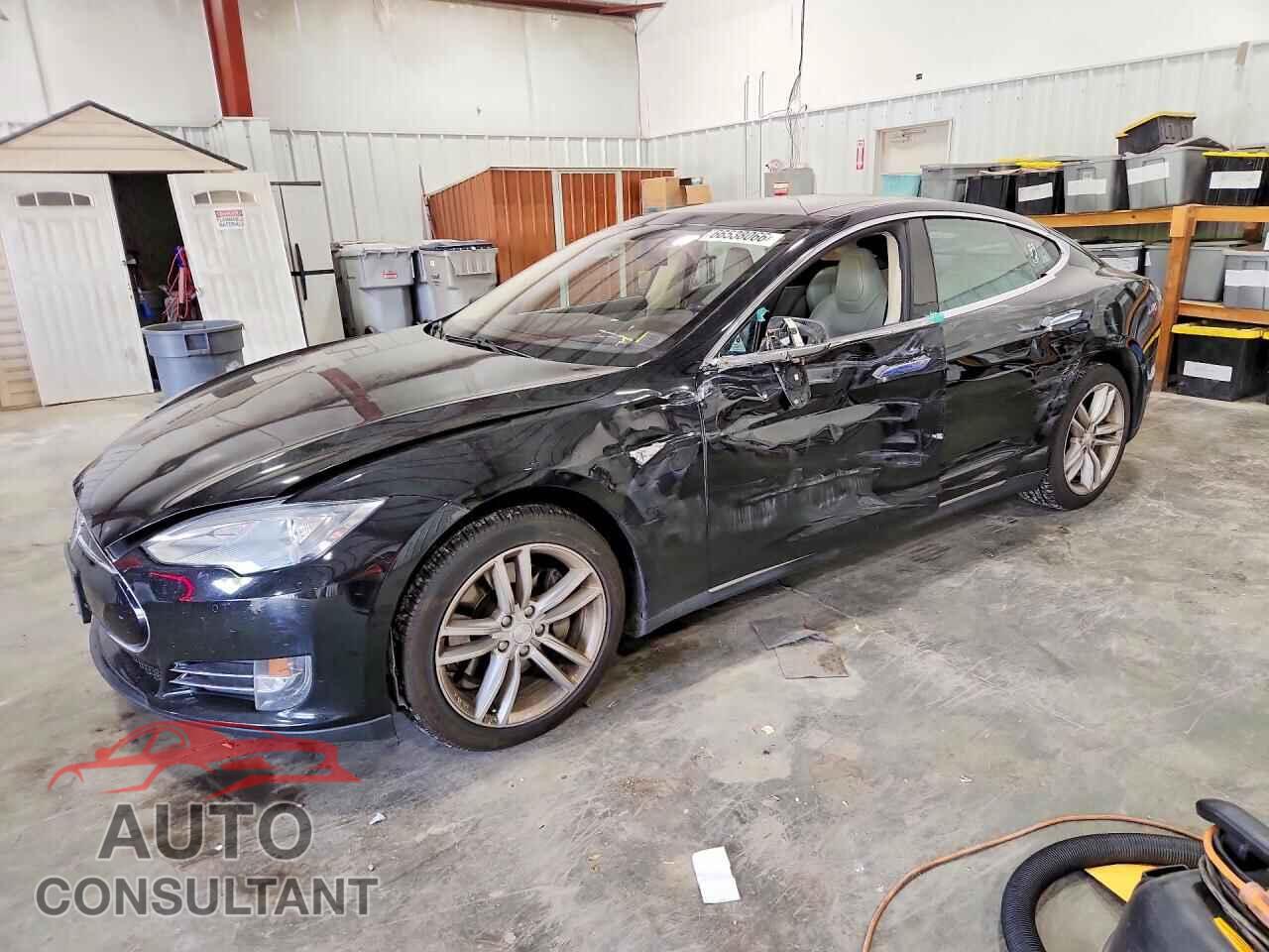TESLA MODEL S 2014 - 5YJSA1H18EFP49436