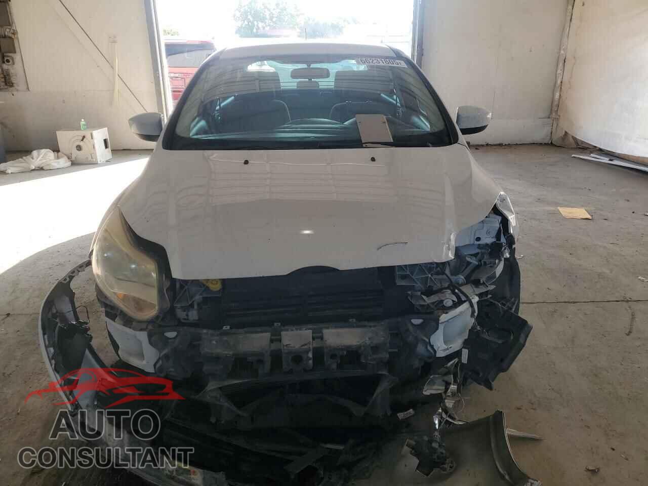 FORD FOCUS 2012 - 1FAHP3F27CL448561