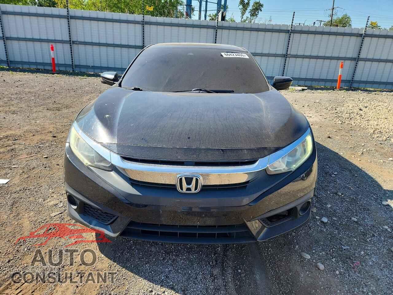HONDA CIVIC 2018 - 2HGFC2F88JH596550
