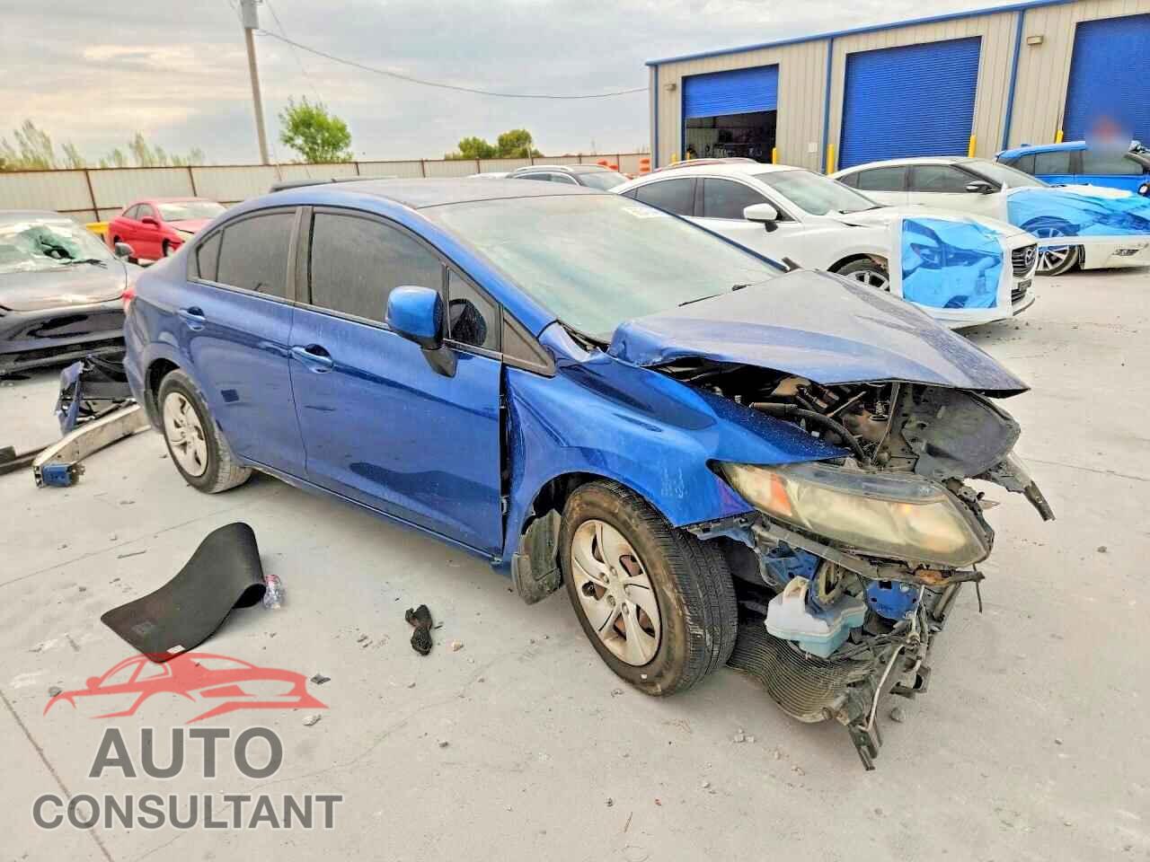 HONDA CIVIC 2013 - 2HGFB2F55DH557640