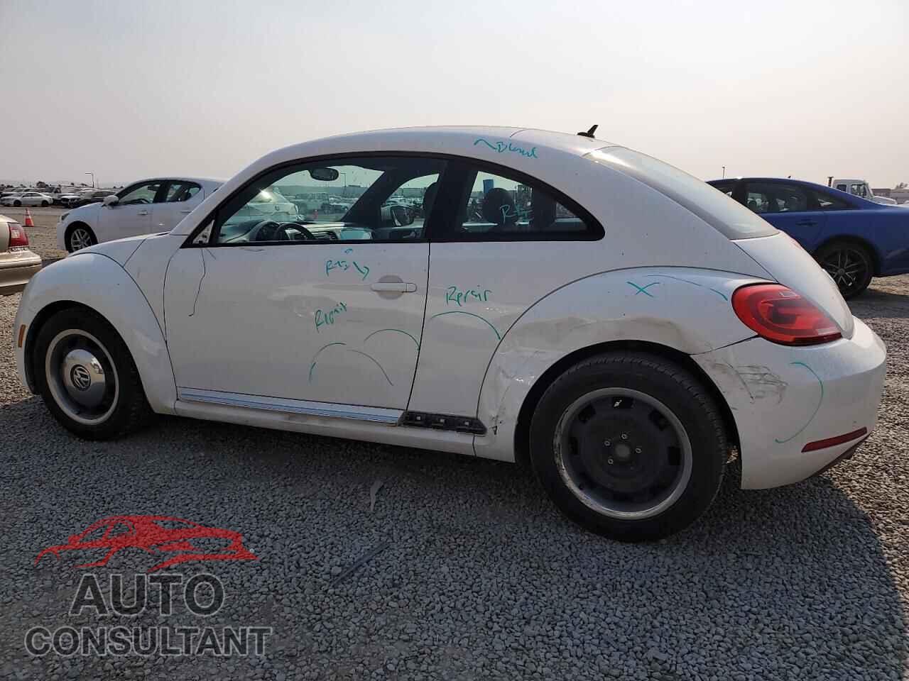 VOLKSWAGEN BEETLE 2012 - 3VWJP7AT8CM619963