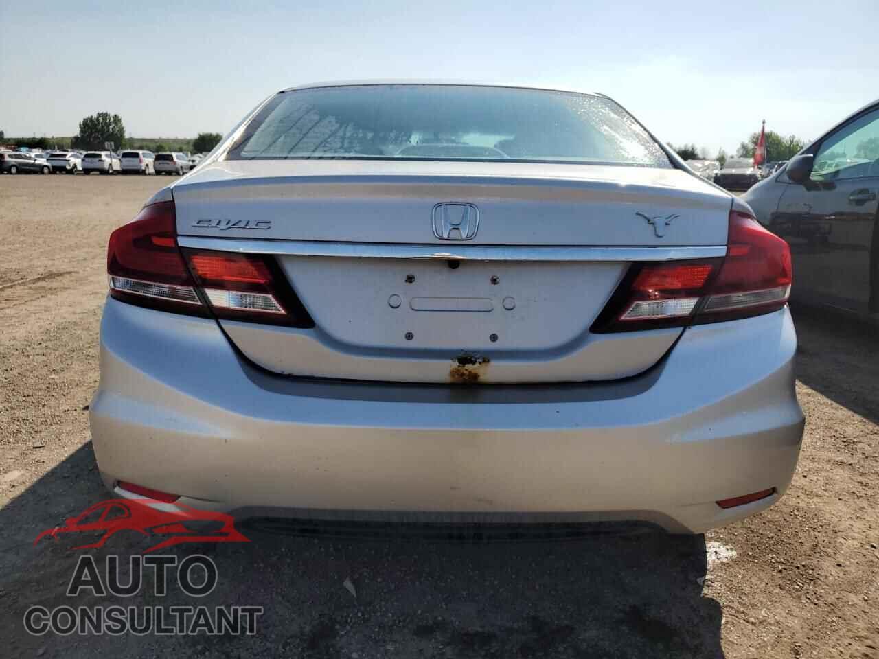 HONDA CIVIC 2015 - 2HGFB2F40FH017672