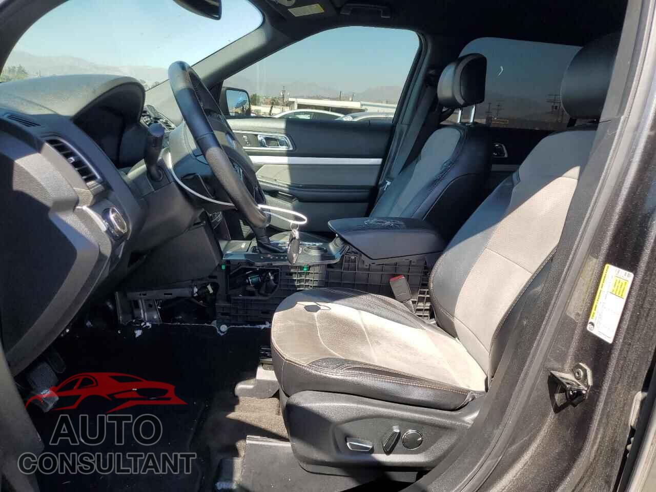 FORD EXPLORER 2017 - 1FM5K7D81HGC54677