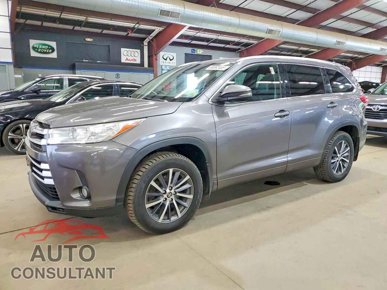 TOYOTA HIGHLANDER 2017 - 5TDJZRFH0HS453328